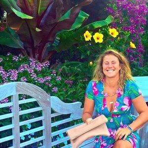 Meet your Posher, Addie